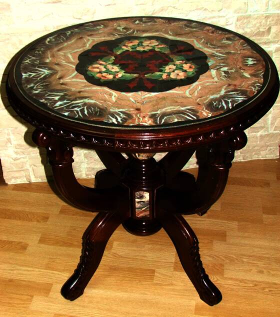 Table "Late Spring Flowers" - Thumbnail 2